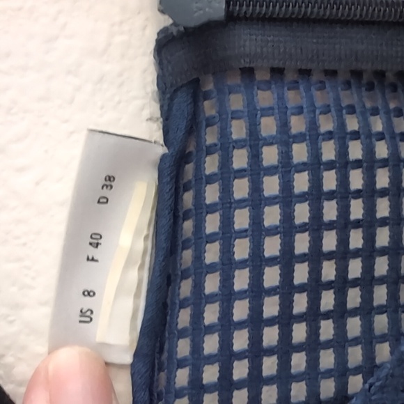 Akris Punto Navy Blue Short Sleeve Open Knit Blouse Sz 8 - Picture 4 of 13